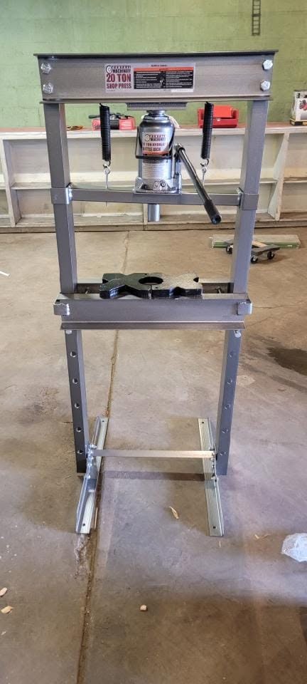 20 ton hydraulic shop press in the K&P repair shop